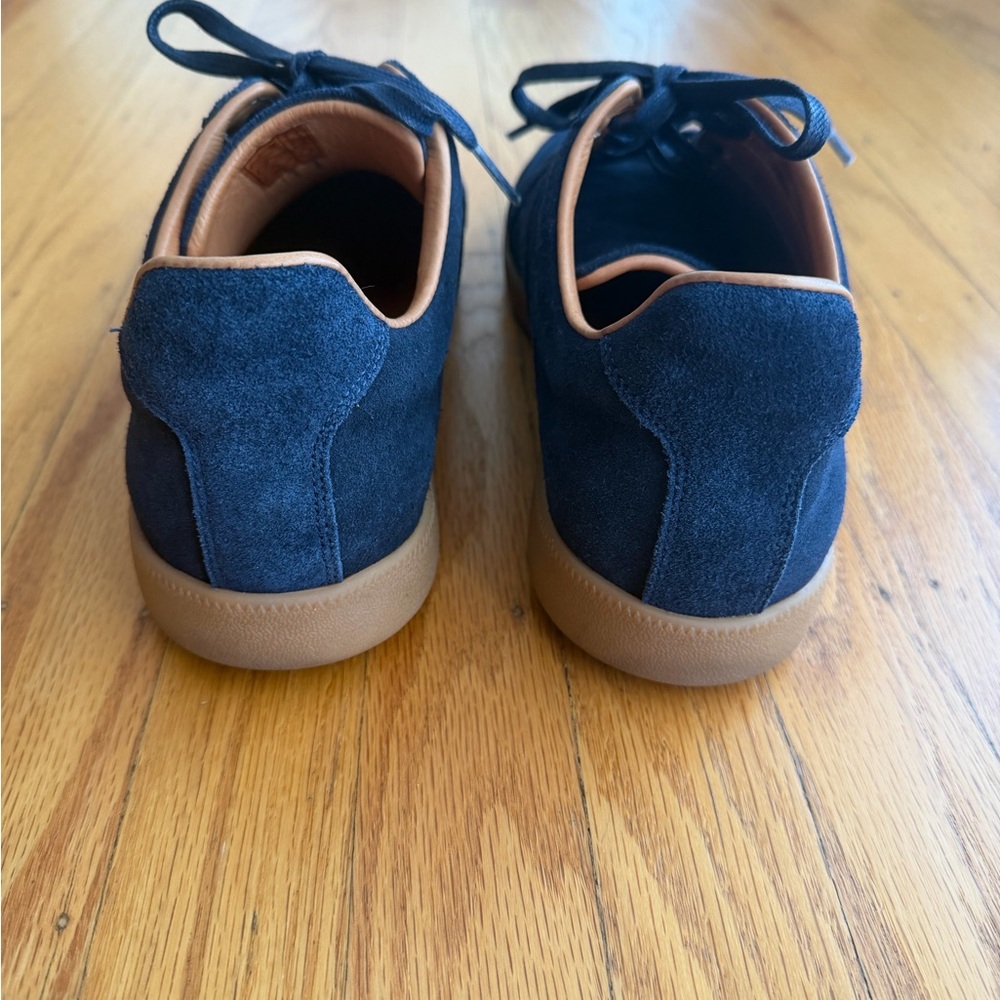 Beckett Simonon Morgen Trainer Navy Suede Low-Top Sneakers with Gum Sole - Picture 5 of 8